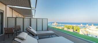 Philia Center Suites