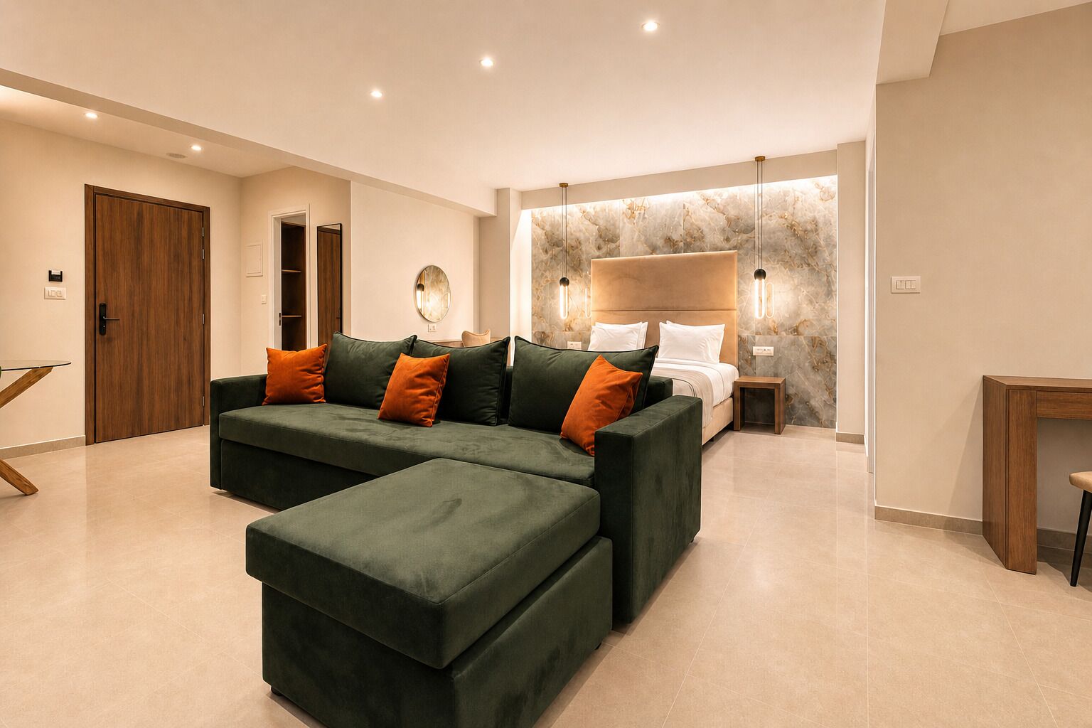Family Suite | Minibar, in-room safe, blackout drapes, soundproofing
