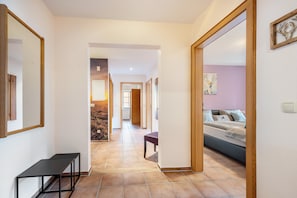2 bedrooms, free WiFi, bed sheets - Holiday Apartment 'Wacholder 3' with Balcony and Wi-Fi (Undeloh)