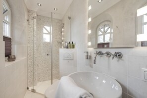 Imagen sin descripción, 4 de 25, botón