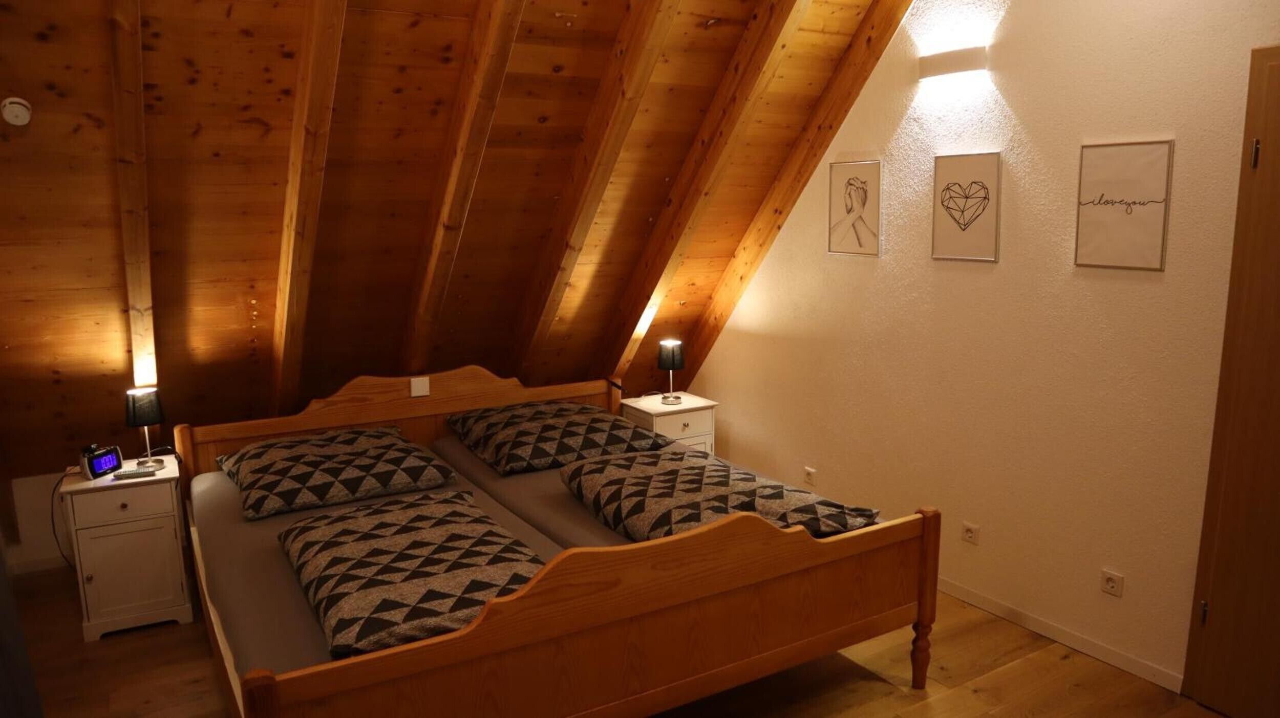 3 Schlafzimmer, kostenloses WLAN, Bettwäsche
