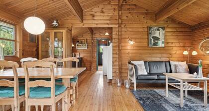 Cozy cottage for fun and relaxation