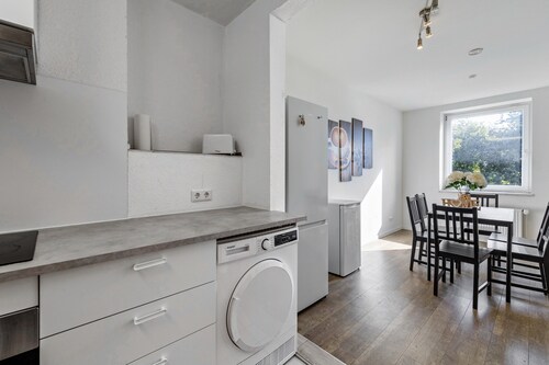 Apartment „Duisburg Central“ mit WLAN