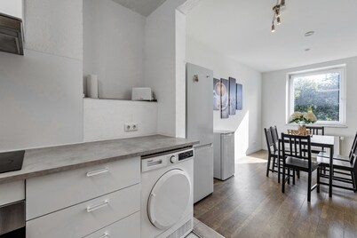 Apartment 'Duisburg Central' with Wi-Fi