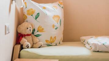 2 chambres, Wi-Fi gratuit, draps fournis