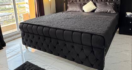 Cozy 1-bedroom apartment in wonderful Islamabad with AC, WiFi