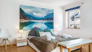 3 bedrooms, free WiFi, bed sheets