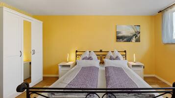 2 Schlafzimmer, Bügeleisen/Bügelbrett, kostenloses WLAN, Bettwäsche