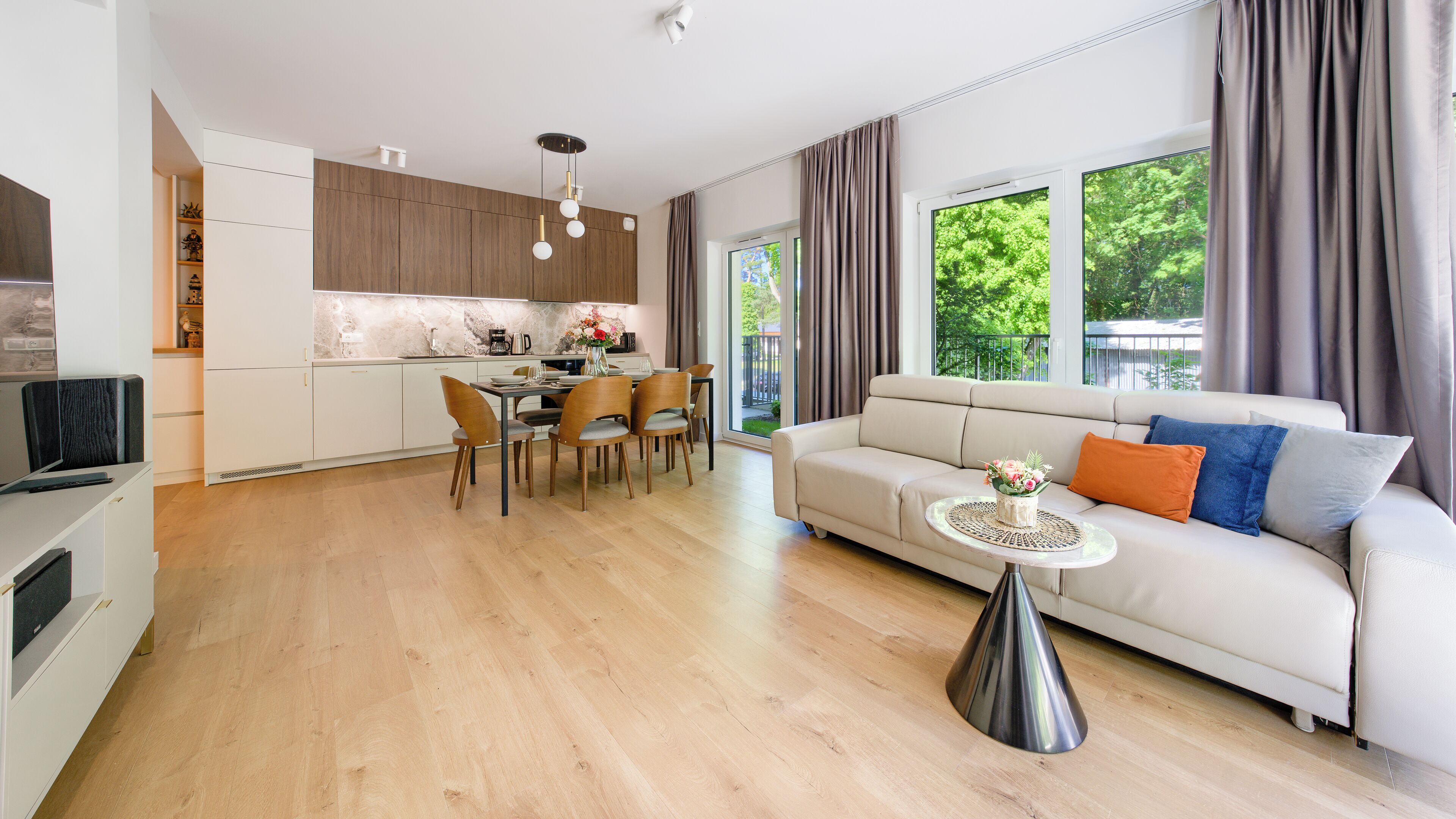 Apartment (B7) | Living area