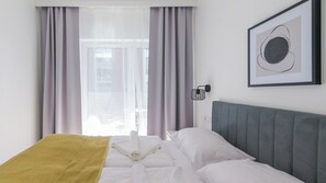 Apartment (B 12)