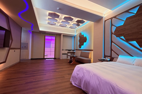 Luxury Double Room | Soundproofing, free WiFi