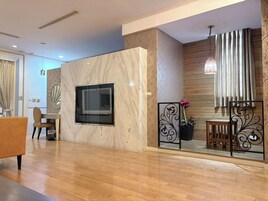 奢華雙人房 | 隔音、免費無線上網