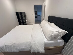 2 Schlafzimmer, Bügeleisen/Bügelbrett, WLAN, Bettwäsche