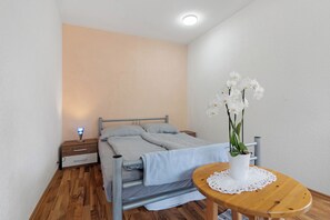 1 dormitorio, wifi gratis, ropa de cama