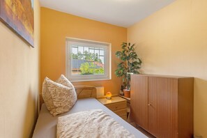 2 habitaciones, wifi gratis y ropa de cama 