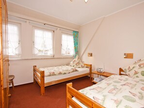 2 Schlafzimmer, Bügeleisen/Bügelbrett, kostenloses WLAN, Bettwäsche