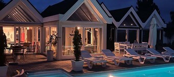 Exclusive vacation home with panoramic sea views, heated pool & sauna in privacy