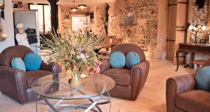 Le 1693 - 4* Charme & Confort au cĆur du Pays Cathare avec Jacuzzi