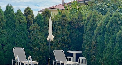 Breeze & Beach Studio 2 (Studio with sea view and close to the beach)