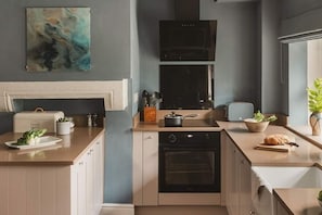 Microwave, oven, dishwasher