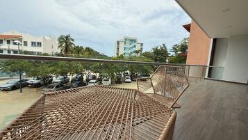 Deluxe Apartment | Terrace/patio