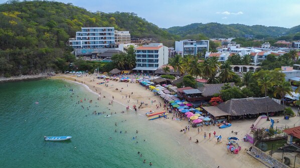 Exterior - EOS Suites (Santa Maria Huatulco)
