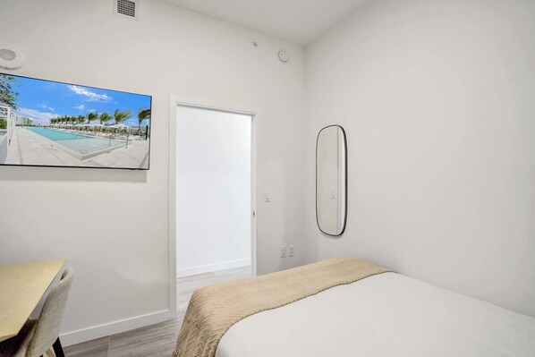 1 bedroom, iron/ironing board, travel cot, WiFi