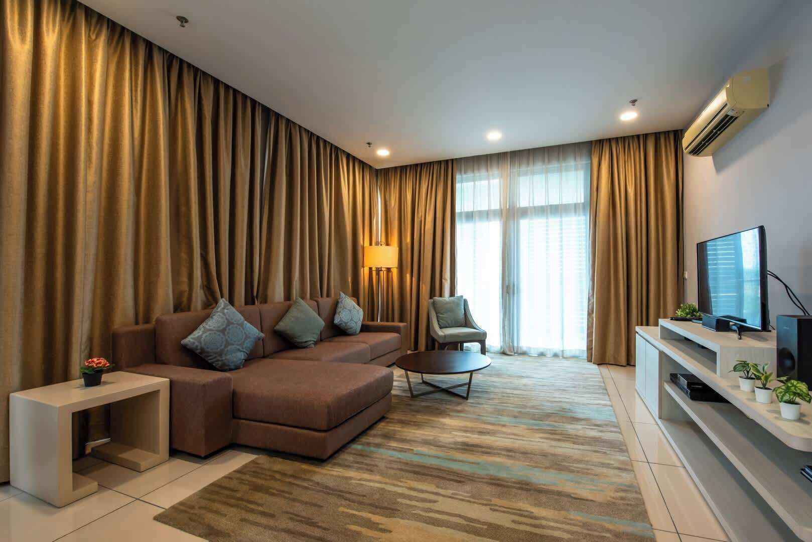 Fernseher, Arbeitsbereiche