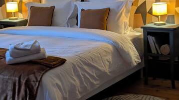 La Chambre d'Arlette | Premium bedding, pillowtop beds, individually decorated