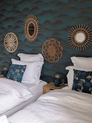 La Chambre de Pierre | Premium bedding, pillowtop beds, individually decorated