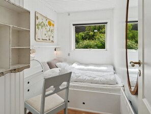 3 bedrooms, internet