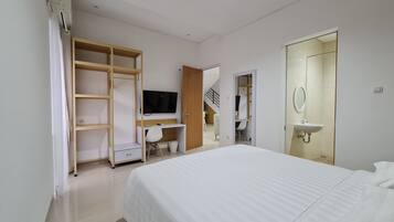 Deluxe szoba kétszemélyes ággyal | Íróasztal és ingyenes wifi