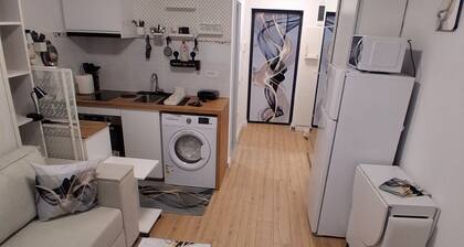 Charming 1-bedroom apartment with AC, WiFi in fabulous Constanța