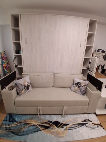Charming 1-bedroom apartment with AC, WiFi in fabulous Constanța