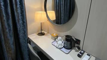 Superior Double or Twin Room | Desk, free WiFi, bed sheets