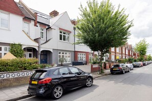 Exterior - The Garden House, by Veeve (London)