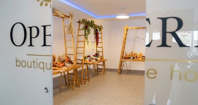 Opera Hotel