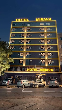 Front of property. HOTEL MIRAVA