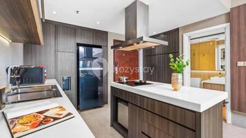 Apartment, 2 Schlafzimmer, Stadtblick | Eigene Küche