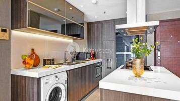 Apartment, 2 Schlafzimmer, Stadtblick | Eigene Küche