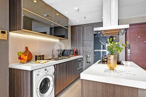 Appartement, 2 chambres, vue ville | Cuisine privée