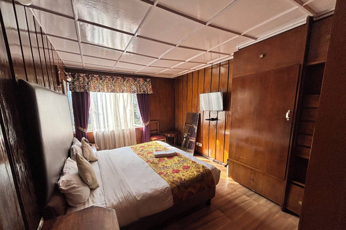 Habitación superior | Sábanas de algodón egipcio, ropa de cama de alta calidad y wifi gratis 