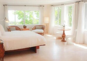WiFi, bed sheets