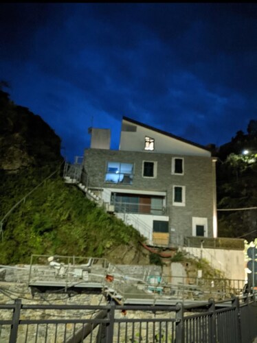 Vernazza Roftop Appartaments