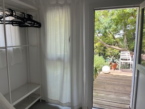 Interior - Nice family house 1.3 km from the village of Begur, Costa Brava for 9 persons (Begur)
