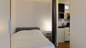 1 sovrum, strykjärn/strykbräda, wi-fi och sängkläder