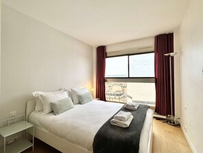 2 Schlafzimmer, Bügeleisen/Bügelbrett, Reisekinderbett, WLAN