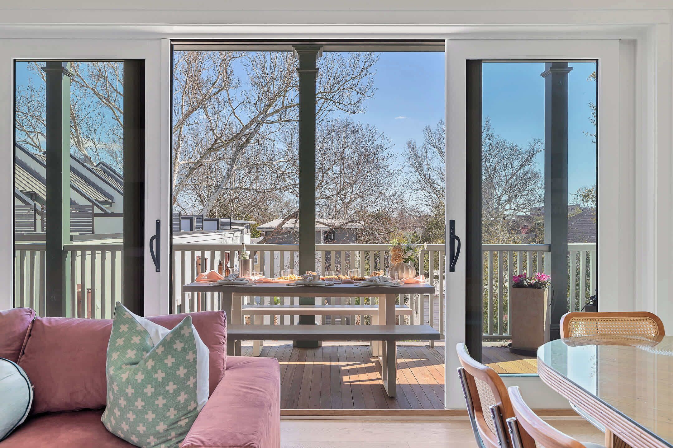 Télévision, espaces bureaux