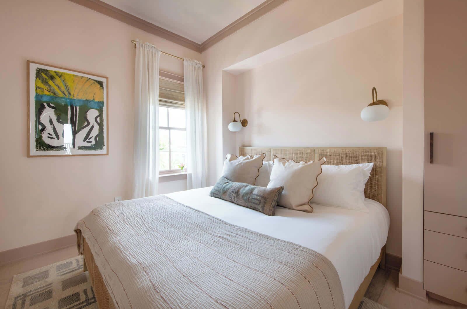 4 多间卧室、熨斗/熨衣板、旅行婴儿床、WiFi