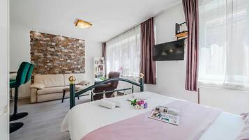 Desk, iron/ironing board, free WiFi, bed sheets